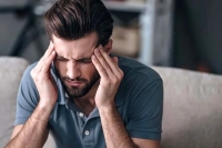 اگر میگرن دارید، از این خوراکی‌ها دوری کنید
