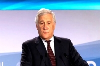 وزیر خارجه ایتالیا: با عراقچی دیدار می‌کنم