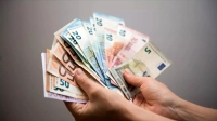 قیمت انواع ارز در بازار امروز 4 مهر 1405 + جدول