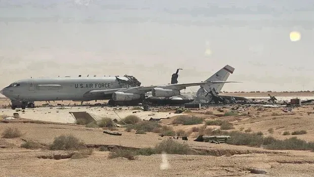 21664248_635