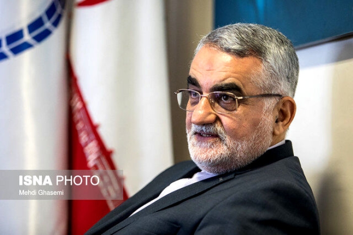بروجردی: تنگه هرمز در اختیار جمهوری اسلامی است