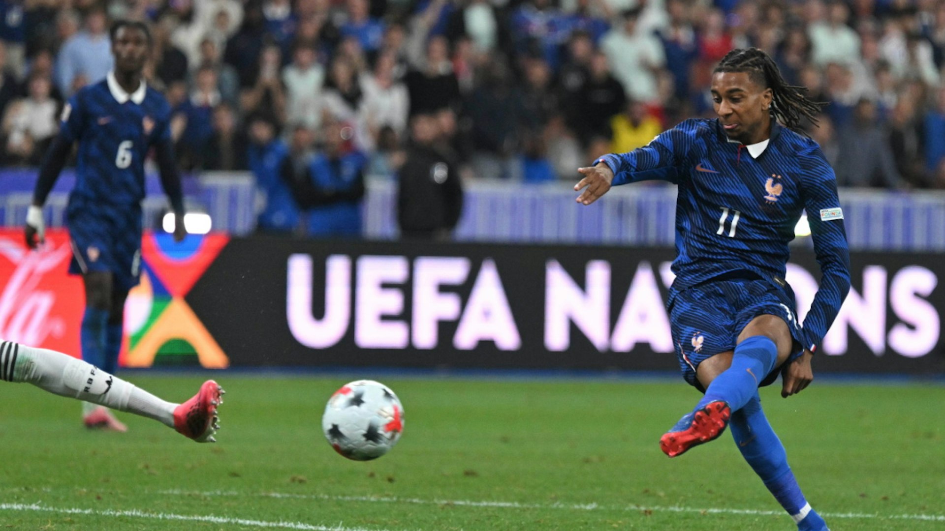 Olise leads France