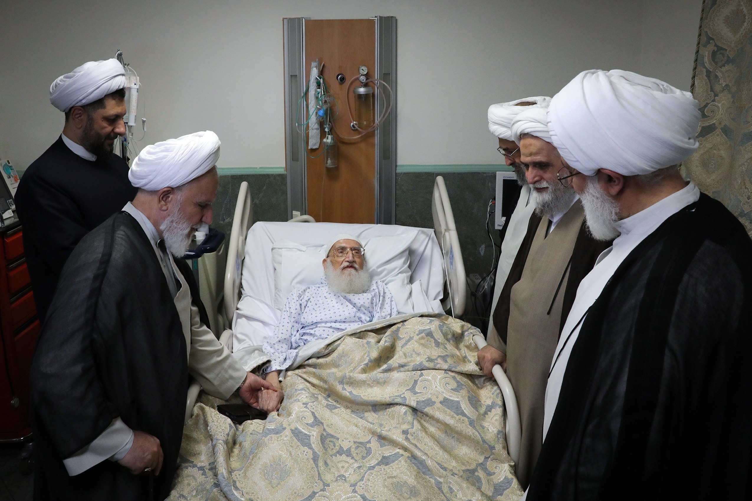 آیتالله نوری همدانی