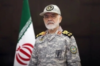رییس ستادکل نیروهای مسلح خطاب به کشور های میزبان آمریکا:اگر جنگی در ایران آغاز شود آتش آن دامن تان را خواهدگرفت 